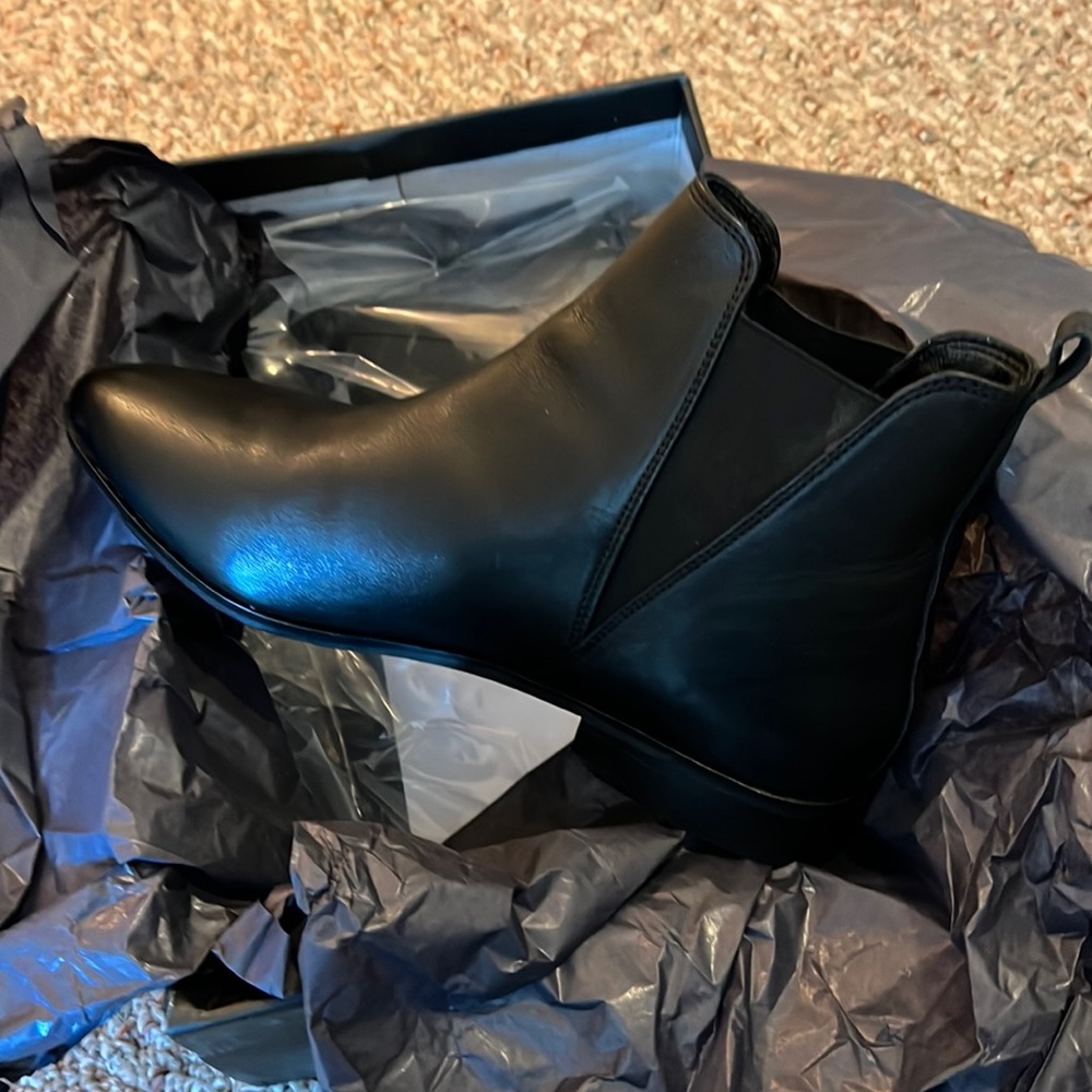 Leather boots